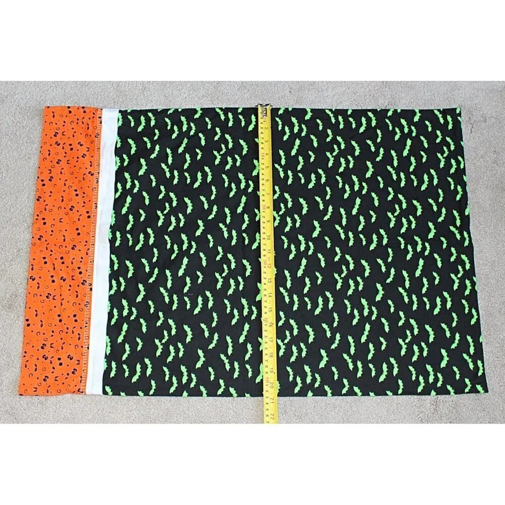 Scary Halloween Pillowcase - Green Bats, Googly Eyes - Standard